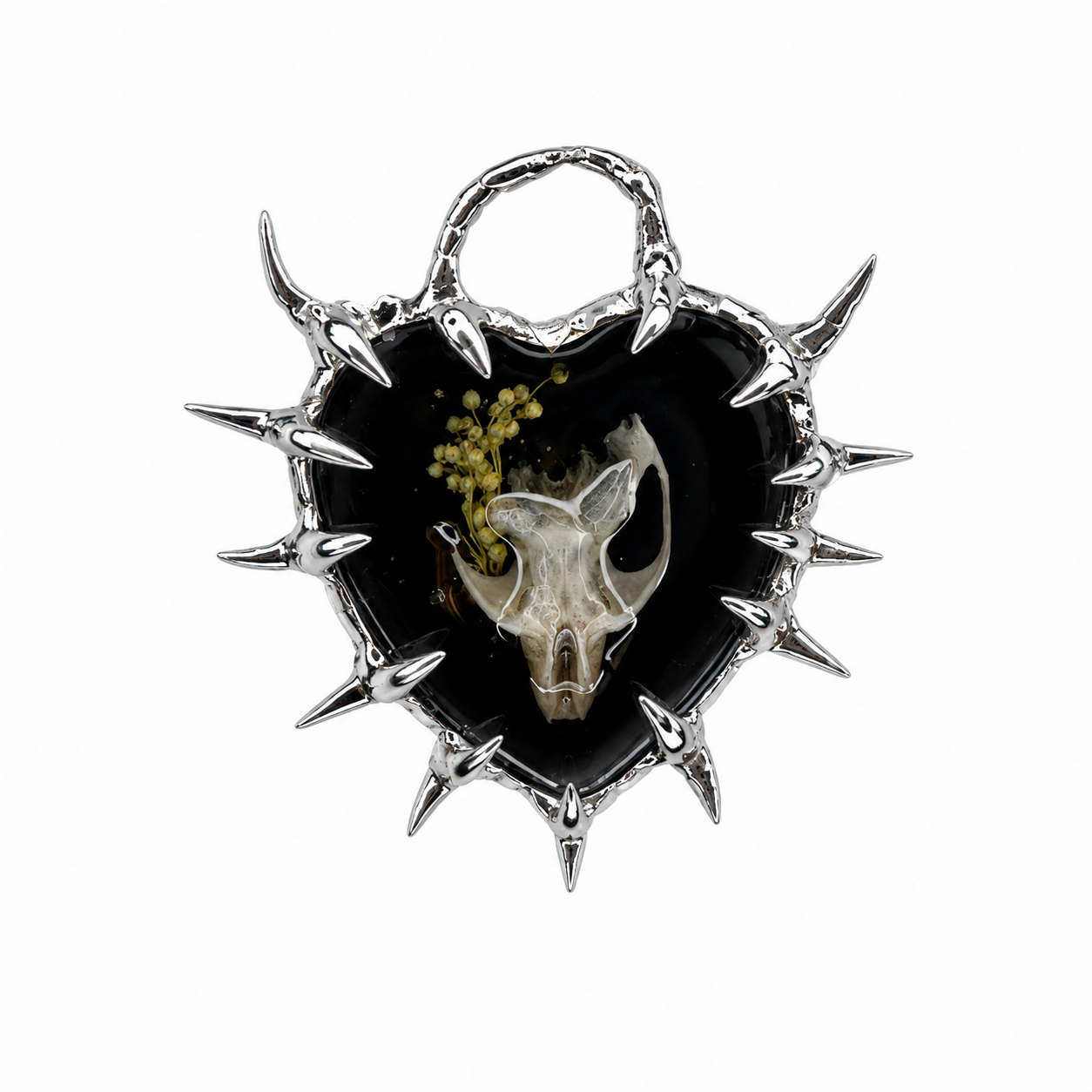 Amulet_29