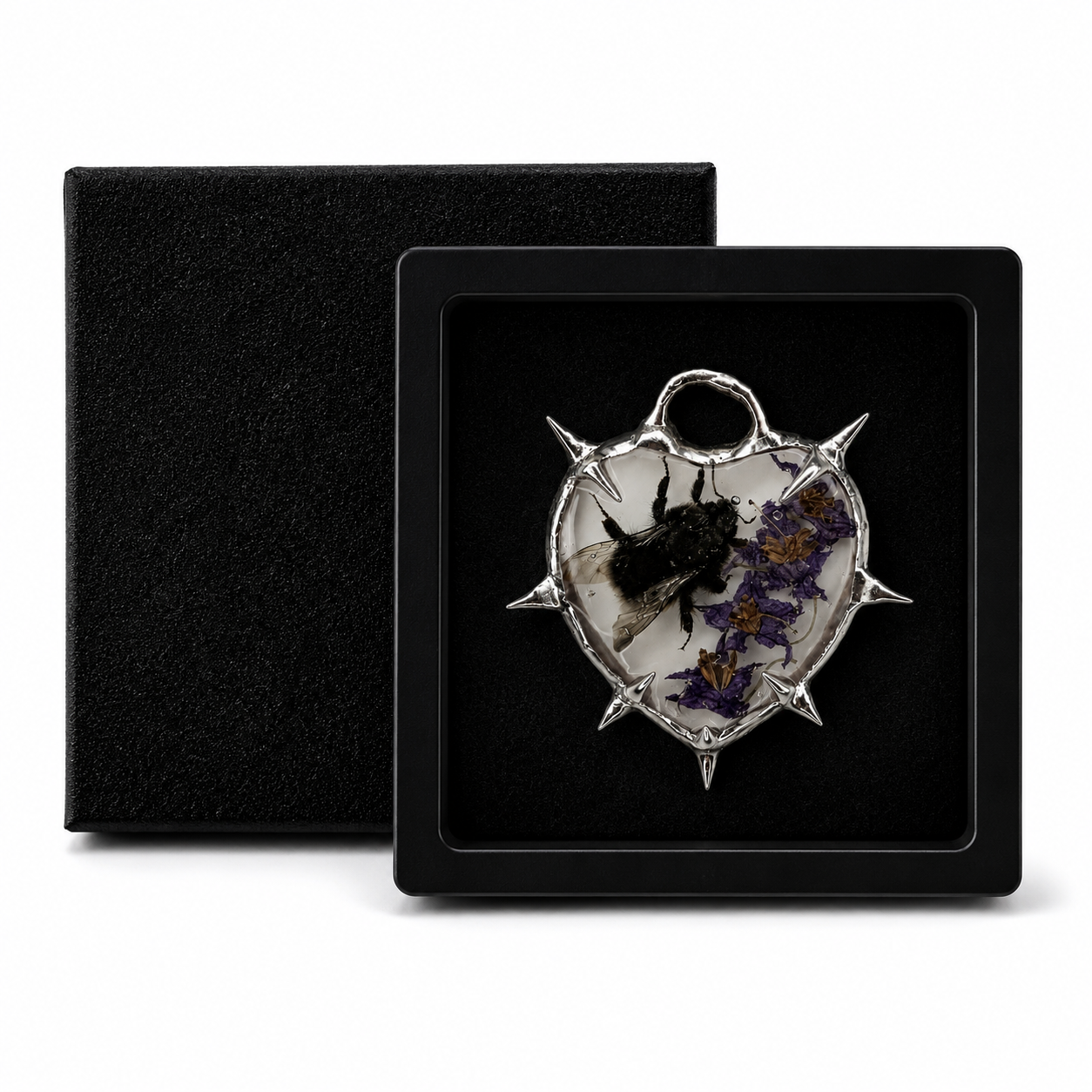 Amulet_56