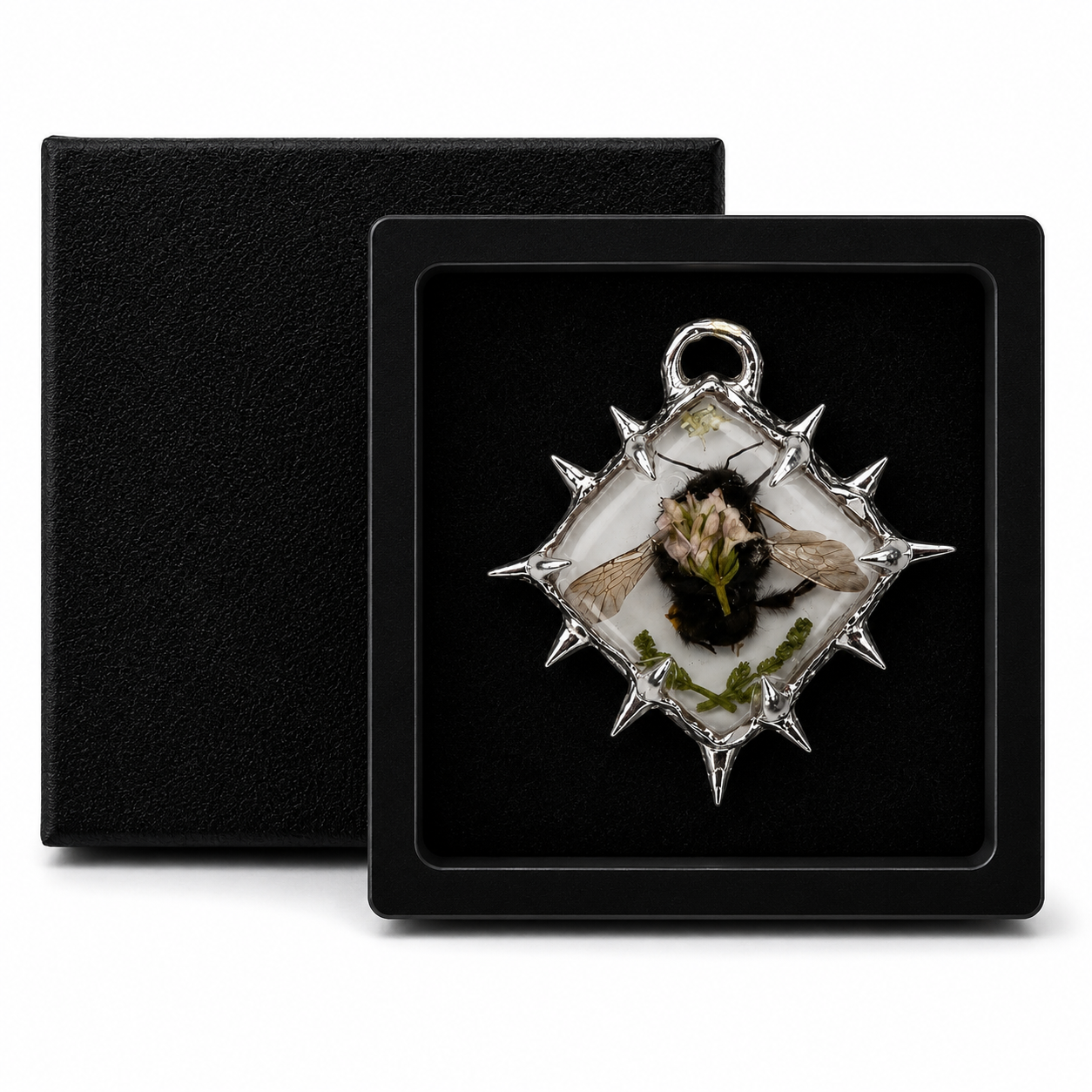 Amulet_53
