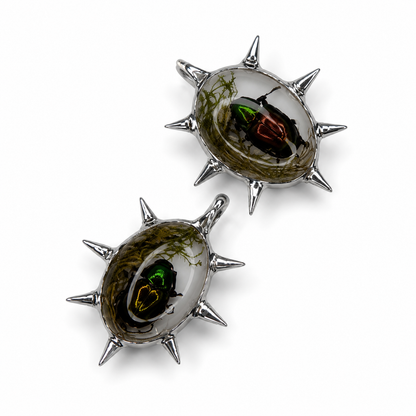 Amulet_50 (set of 2)
