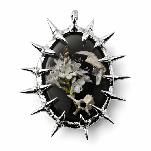 Amulet_10