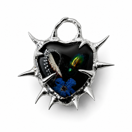 Amulet_11