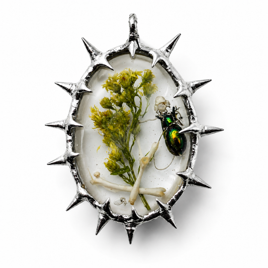 Amulet_12