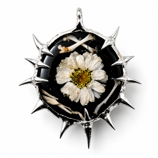 Amulet_16