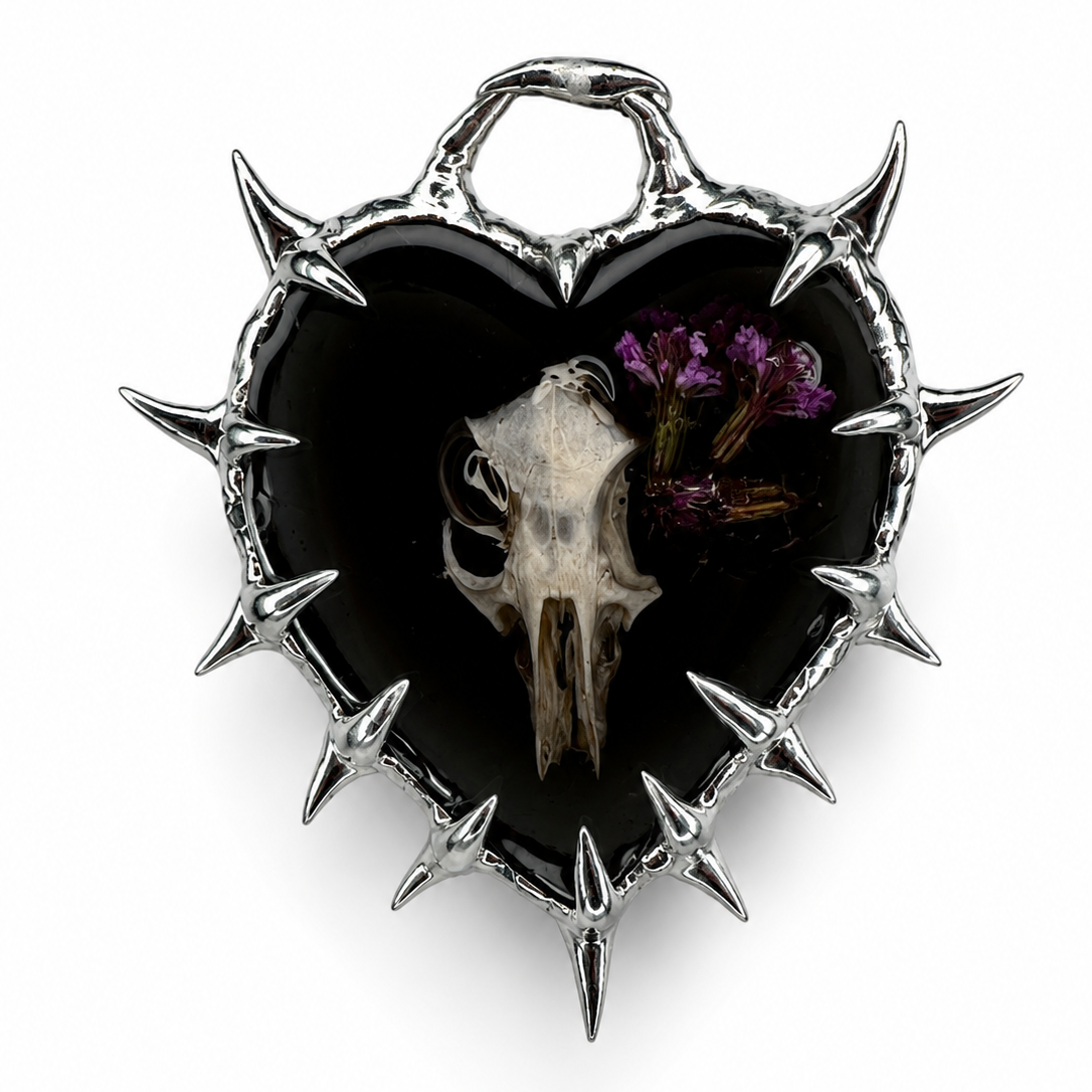 Amulet_40