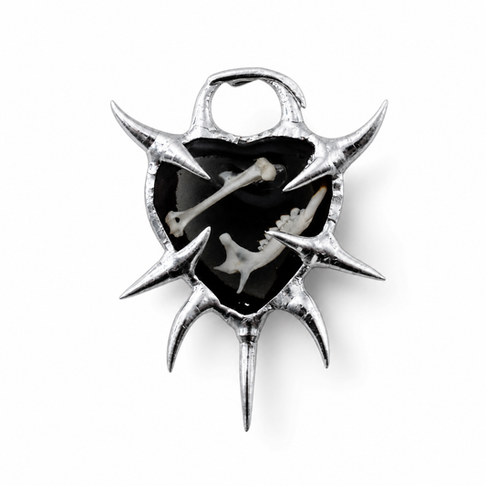 Amulet_03