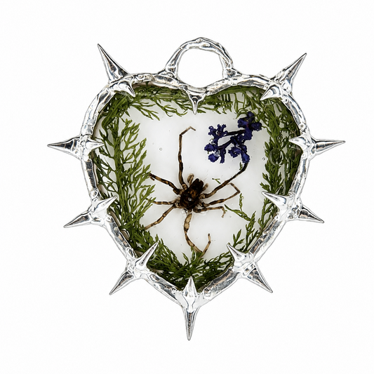 Amulet_90