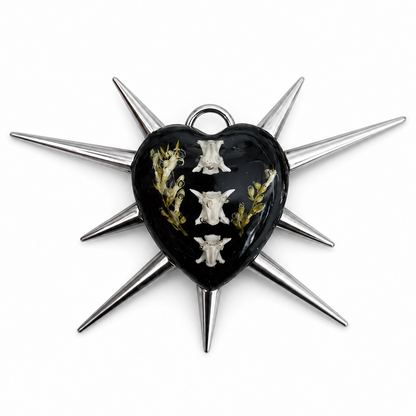 Amulet_95