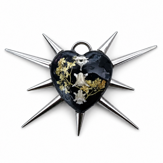 Amulet_96