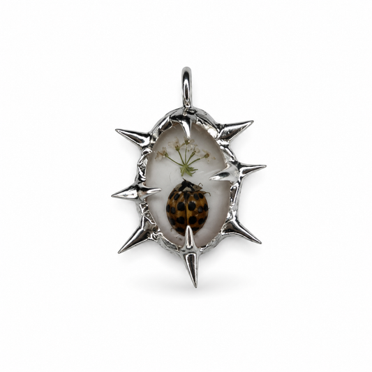 Amulet_71
