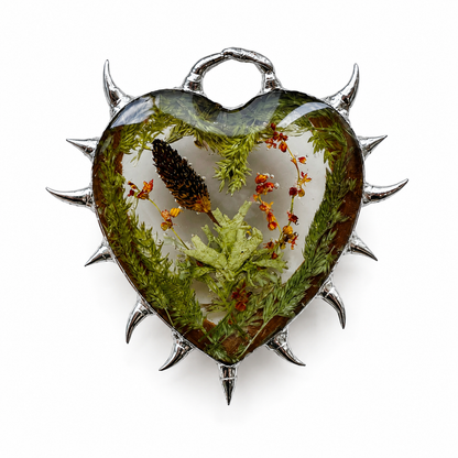 Amulet_62