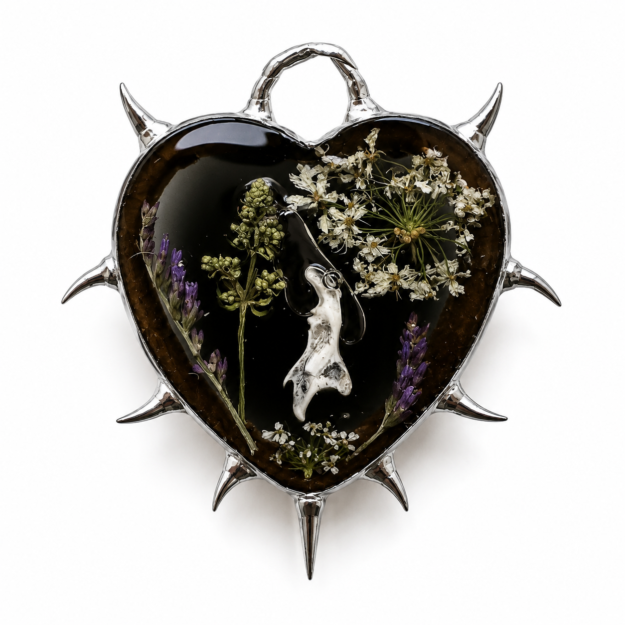 Amulet_66