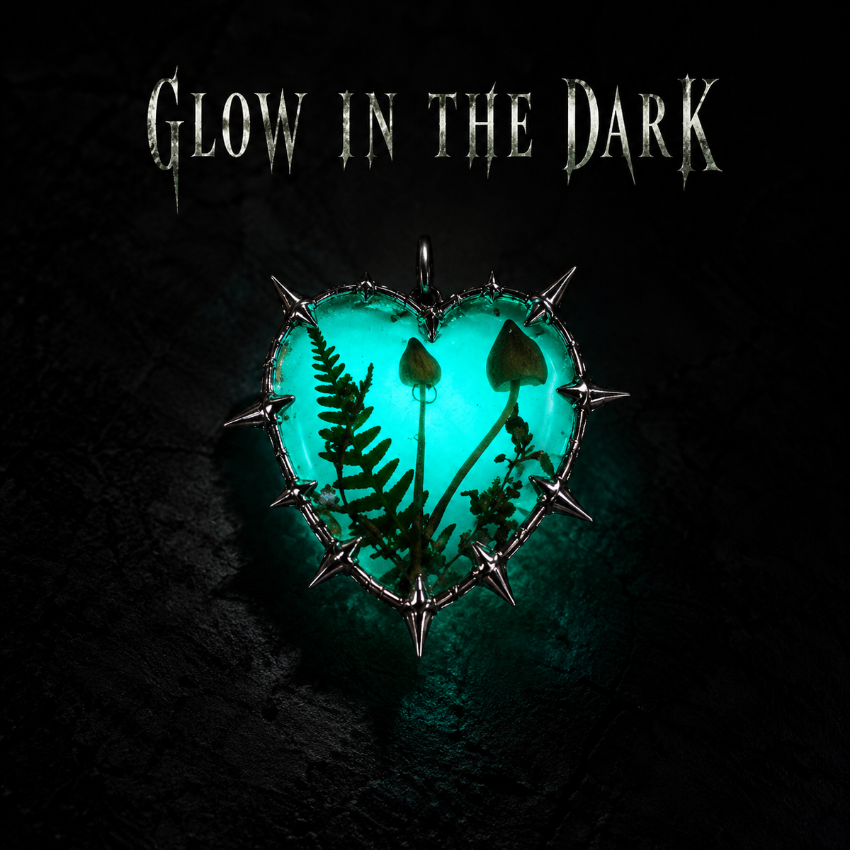 Amulet_120 / Glow In The Dark